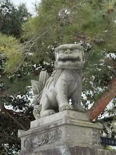 鹿部稲荷神社の{uncategorized: "未分類", other: "その他", undefined: "問題あり", building: "その他建物", grave: "お墓", sacred_gate: "鳥居", guardian: "狛犬", statue: "像", buddha: "仏像", history: "歴史", nature: "自然", garden: "庭園", animal: "動物", pagoda: "塔", temizu: "手水舎", mountain_gate: "山門・神門", sanctuary: "本殿・本堂", subordinate: "末社・摂社", art: "芸術", scenery: "景色", jizo: "地蔵", ema: "絵馬", goshuin: "御朱印", omikuji: "おみくじ", items: "授与品その他", amulet: "お守り", goshuincho: "御朱印帳", eats: "食事", festival: "お祭り", votive_dance: "神楽", shichigosan: "七五三参", wedding: "結婚式", experience: "体験その他", initially: "初詣", around: "周辺", anti_infection: "感染症対策"}