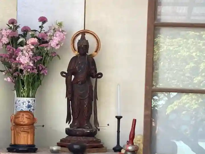 龍隠庵の{uncategorized: "未分類", other: "その他", undefined: "問題あり", building: "その他建物", grave: "お墓", sacred_gate: "鳥居", guardian: "狛犬", statue: "像", buddha: "仏像", history: "歴史", nature: "自然", garden: "庭園", animal: "動物", pagoda: "塔", temizu: "手水舎", mountain_gate: "山門・神門", sanctuary: "本殿・本堂", subordinate: "末社・摂社", art: "芸術", scenery: "景色", jizo: "地蔵", ema: "絵馬", goshuin: "御朱印", omikuji: "おみくじ", items: "授与品その他", amulet: "お守り", goshuincho: "御朱印帳", eats: "食事", festival: "お祭り", votive_dance: "神楽", shichigosan: "七五三参", wedding: "結婚式", experience: "体験その他", initially: "初詣", around: "周辺", anti_infection: "感染症対策"}