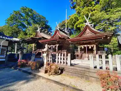 倭白山比咩神社（南出）の本殿・本堂