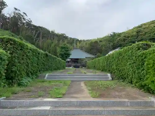 龍渕寺の本殿・本堂