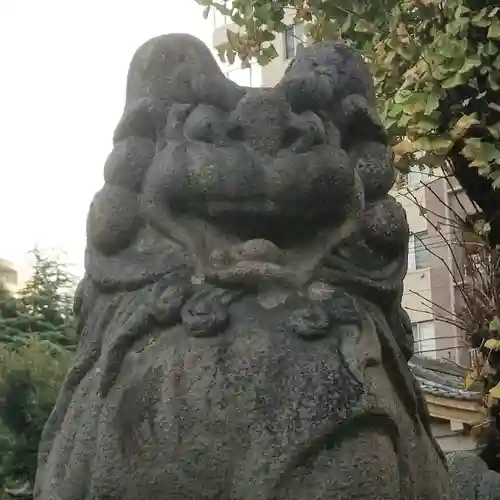 牛嶋神社の狛犬