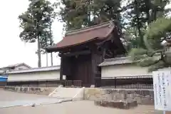 向嶽寺の山門