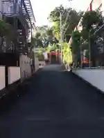 東山稲荷神社の周辺