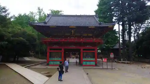 根津神社の山門・神門