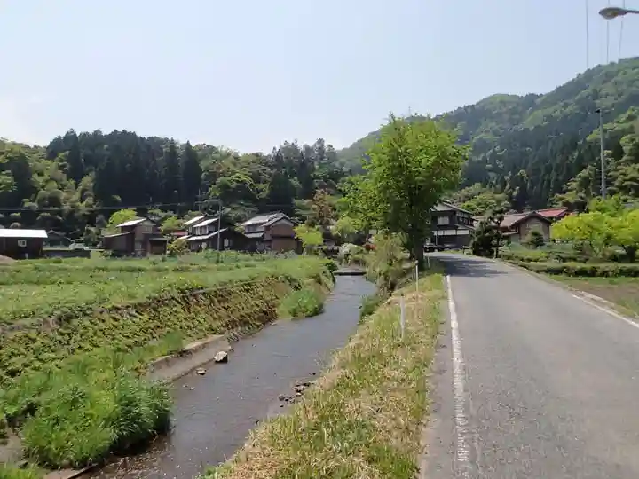 利川神社の周辺