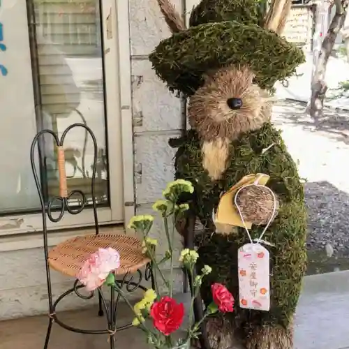 彌彦神社　(伊夜日子神社)の像