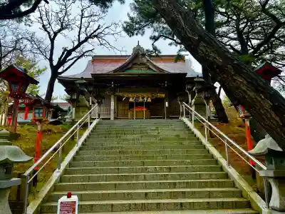 高山稲荷神社の{uncategorized: "未分類", other: "その他", undefined: "問題あり", building: "その他建物", grave: "お墓", sacred_gate: "鳥居", guardian: "狛犬", statue: "像", buddha: "仏像", history: "歴史", nature: "自然", garden: "庭園", animal: "動物", pagoda: "塔", temizu: "手水舎", mountain_gate: "山門・神門", sanctuary: "本殿・本堂", subordinate: "末社・摂社", art: "芸術", scenery: "景色", jizo: "地蔵", ema: "絵馬", goshuin: "御朱印", omikuji: "おみくじ", items: "授与品その他", amulet: "お守り", goshuincho: "御朱印帳", eats: "食事", festival: "お祭り", votive_dance: "神楽", shichigosan: "七五三参", wedding: "結婚式", experience: "体験その他", initially: "初詣", around: "周辺", anti_infection: "感染症対策"}