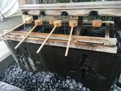 検見川神社の手水舎