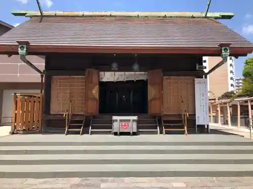 鶴見神社の本殿・本堂
