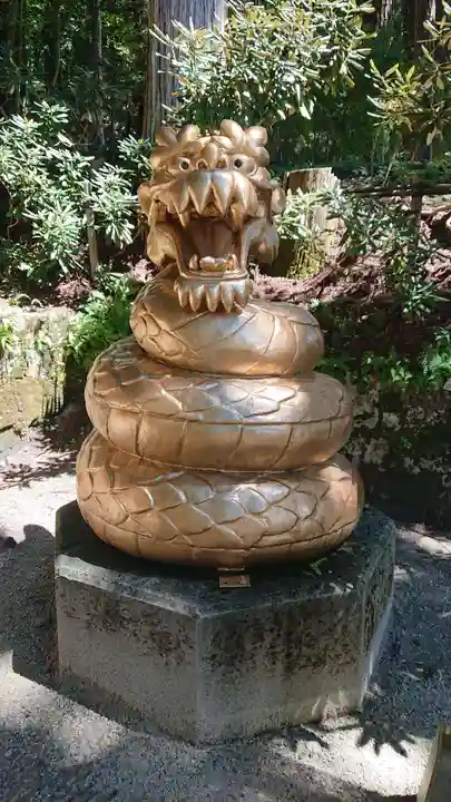 日光二荒山神社中宮祠(栃木県)
