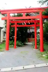 豊受稲荷神社の鳥居