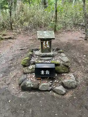 新屋山神社奥宮(山梨県)