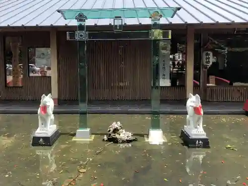 神徳稲荷神社の鳥居