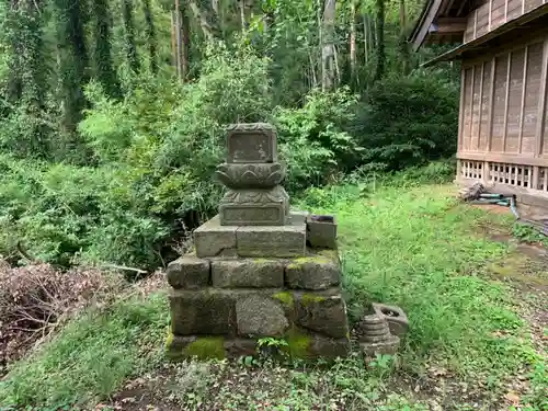 稲荷神社のお墓