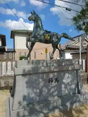 鹿嶋神社(下市場町)の像