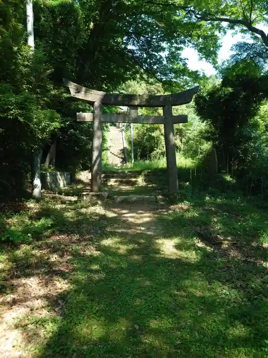 蚕影神社の鳥居