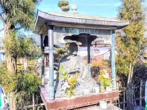 常福寺の像