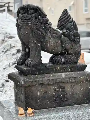 札幌諏訪神社の狛犬