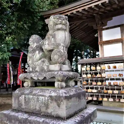 鏡石鹿嶋神社の狛犬