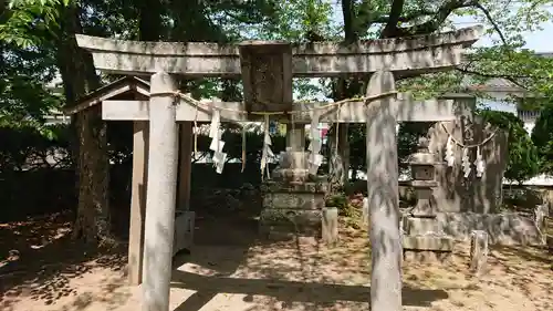 八坂神社の末社