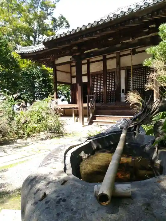 白毫寺の本殿・本堂