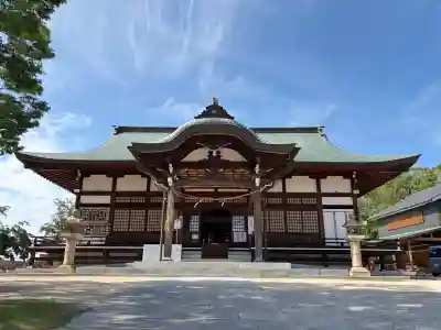 玉井宮東照宮の{uncategorized: "未分類", other: "その他", undefined: "問題あり", building: "その他建物", grave: "お墓", sacred_gate: "鳥居", guardian: "狛犬", statue: "像", buddha: "仏像", history: "歴史", nature: "自然", garden: "庭園", animal: "動物", pagoda: "塔", temizu: "手水舎", mountain_gate: "山門・神門", sanctuary: "本殿・本堂", subordinate: "末社・摂社", art: "芸術", scenery: "景色", jizo: "地蔵", ema: "絵馬", goshuin: "御朱印", omikuji: "おみくじ", items: "授与品その他", amulet: "お守り", goshuincho: "御朱印帳", eats: "食事", festival: "お祭り", votive_dance: "神楽", shichigosan: "七五三参", wedding: "結婚式", experience: "体験その他", initially: "初詣", around: "周辺", anti_infection: "感染症対策"}