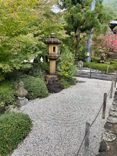 東光寺の庭園