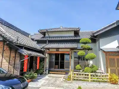 香蓮寺の本殿・本堂