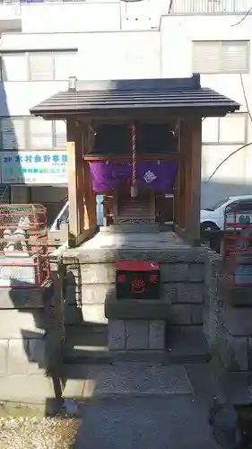 二ツ谷稲荷神社の本殿