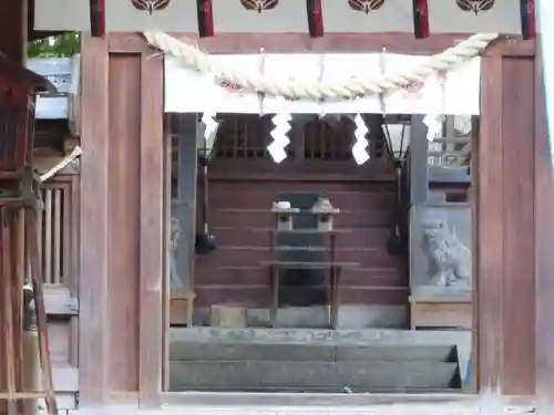 郡山八幡神社の本殿・本堂