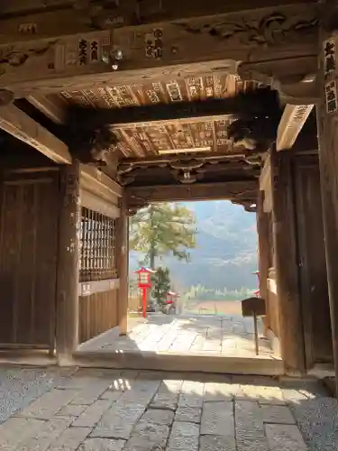大善寺の山門・神門