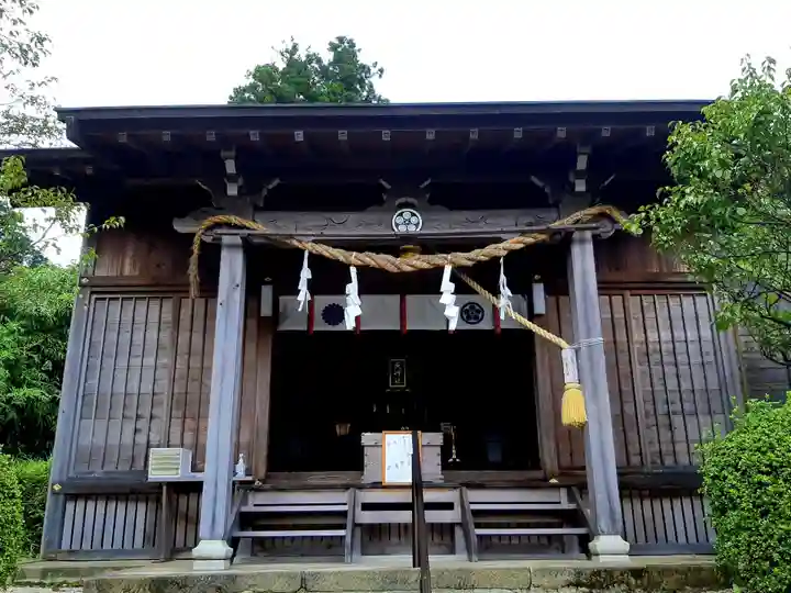 谷崎天神社の本殿・本堂