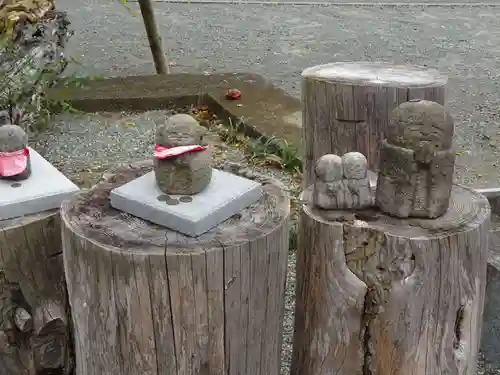 伊勢原 法泉寺の地蔵