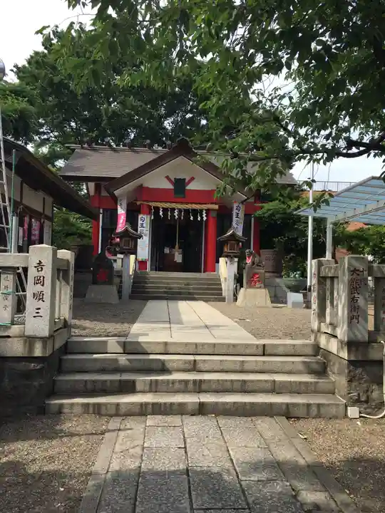 元郷氷川神社の本殿・本堂