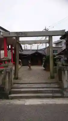 市神社の鳥居