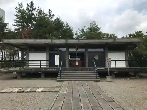 福井神社の本殿