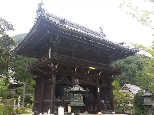 金剛城寺の山門・神門