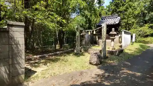 佐田神社の建物その他