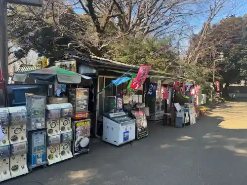 上野東照宮の{uncategorized: "未分類", other: "その他", undefined: "問題あり", building: "その他建物", grave: "お墓", sacred_gate: "鳥居", guardian: "狛犬", statue: "像", buddha: "仏像", history: "歴史", nature: "自然", garden: "庭園", animal: "動物", pagoda: "塔", temizu: "手水舎", mountain_gate: "山門・神門", sanctuary: "本殿・本堂", subordinate: "末社・摂社", art: "芸術", scenery: "景色", jizo: "地蔵", ema: "絵馬", goshuin: "御朱印", omikuji: "おみくじ", items: "授与品その他", amulet: "お守り", goshuincho: "御朱印帳", eats: "食事", festival: "お祭り", votive_dance: "神楽", shichigosan: "七五三参", wedding: "結婚式", experience: "体験その他", initially: "初詣", around: "周辺", anti_infection: "感染症対策"}