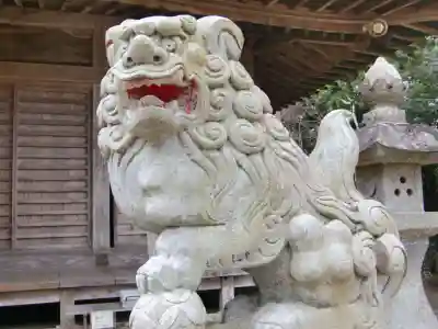 海上八幡宮の狛犬