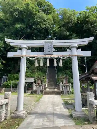 白旗神社（品濃白旗神社）(神奈川県)