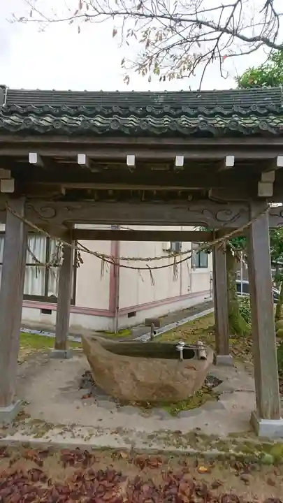 売布神社の手水舎