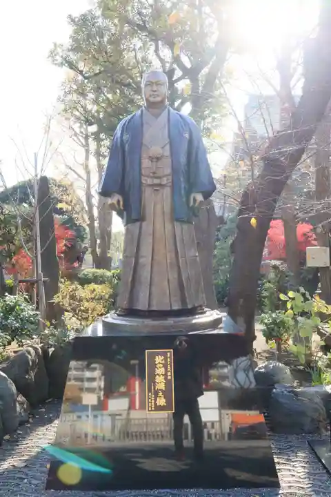 川崎大師(平間寺)の像