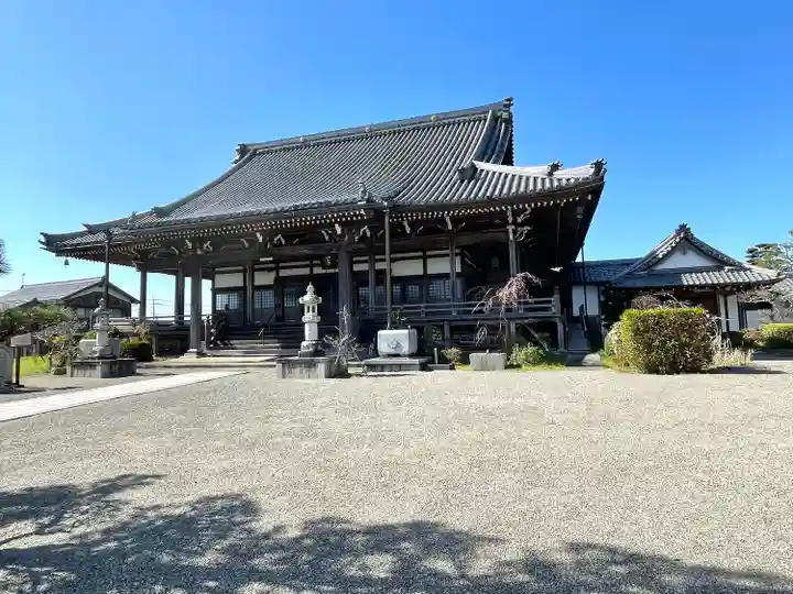 照光寺の本殿・本堂