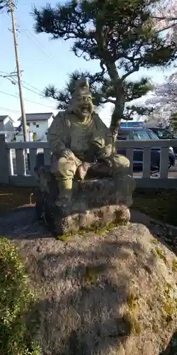 青塚社（北方町）の仏像