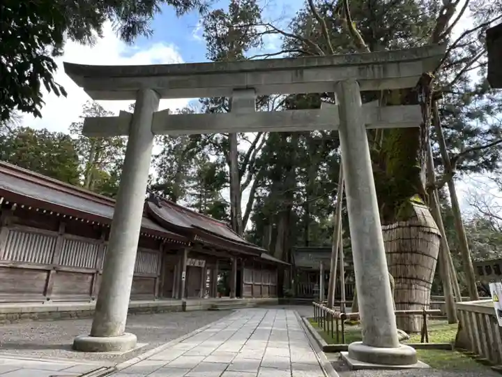 白山比咩神社(石川県)