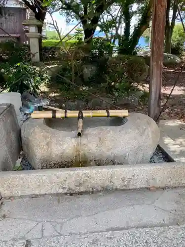 豊満神社の手水舎