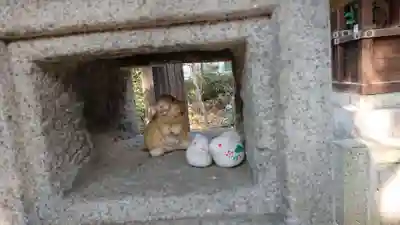 三輪神社の狛犬