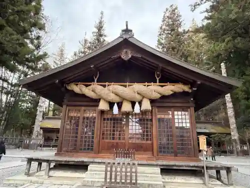 諏訪大社下社春宮(長野県)