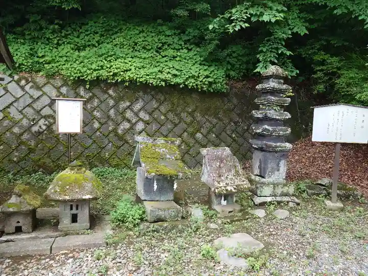 碓氷峠熊野神社(群馬県)